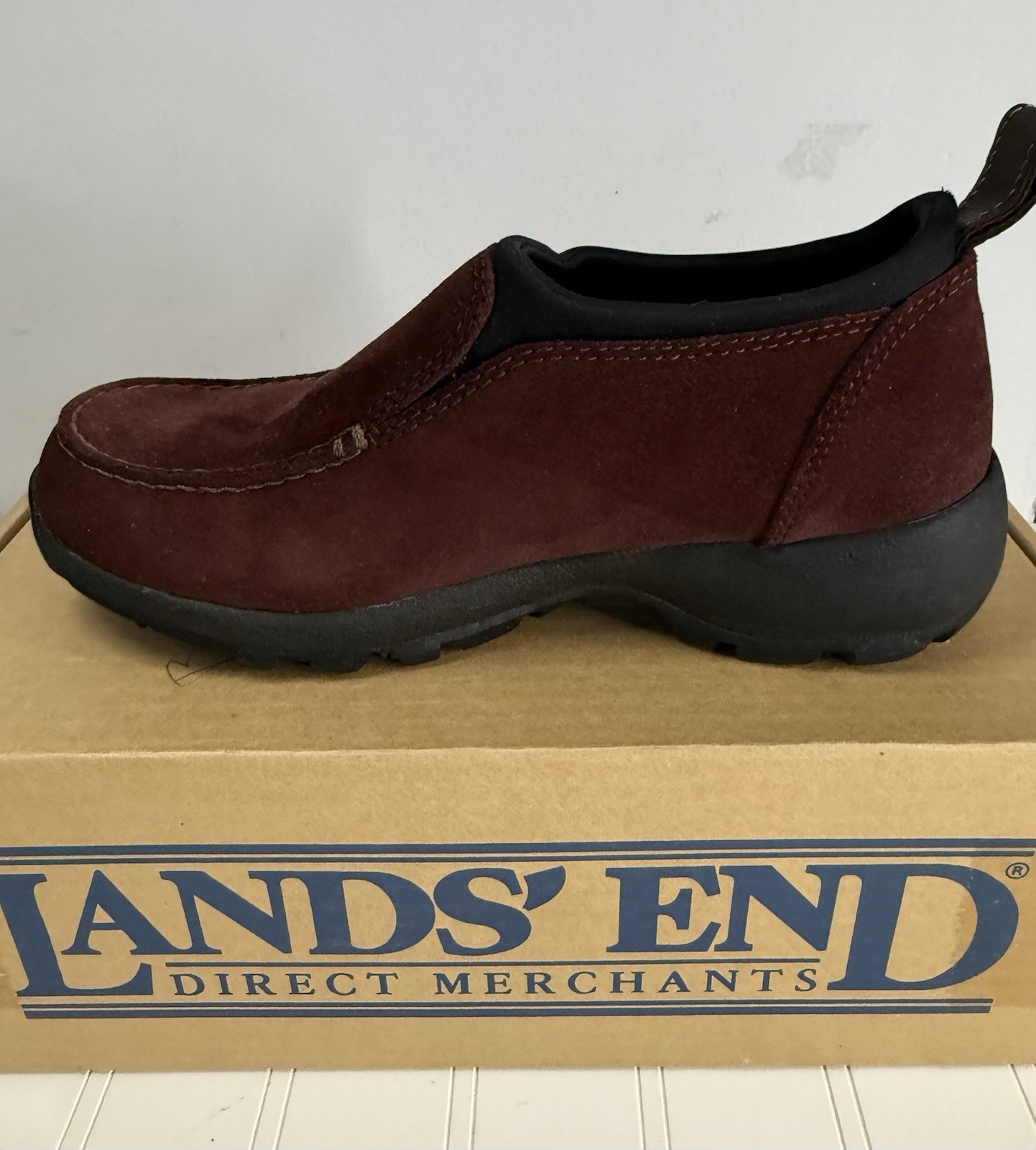 Lands’ End Burgundy Clog Mule Sz 7D Slip On Suede Deep Red EUC!