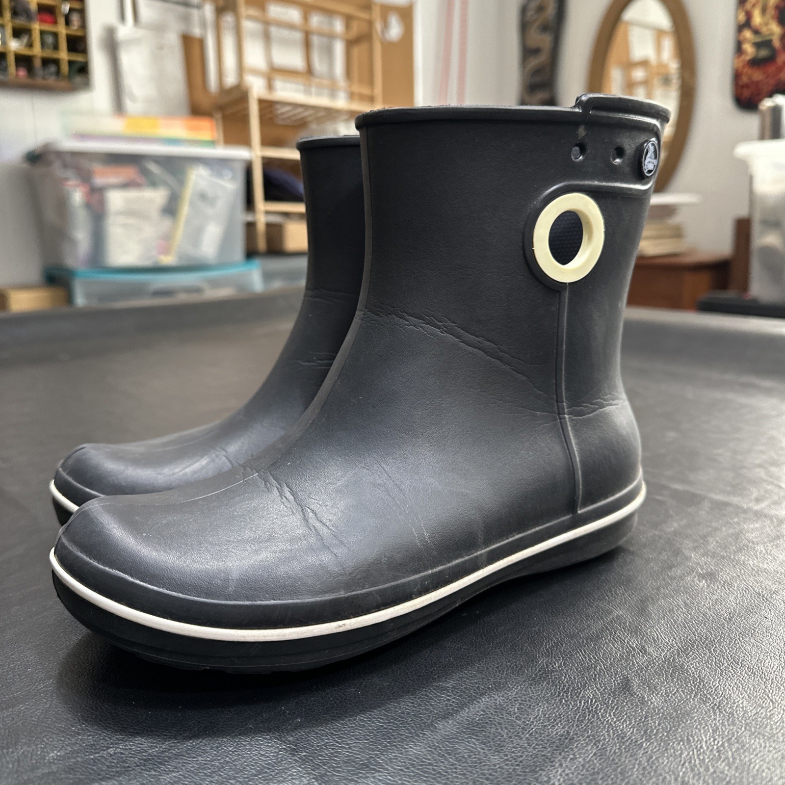 Crocs Jaunt Shorty Rain Boots Black White Trim Waterproof Women’s Sz 7 Shoes 875