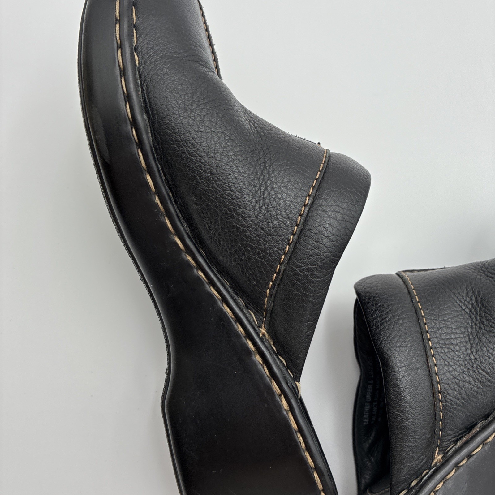 Born Womens Black Leather Clogs Mules W31402 Opanka Stitched Shoes Size 7/38