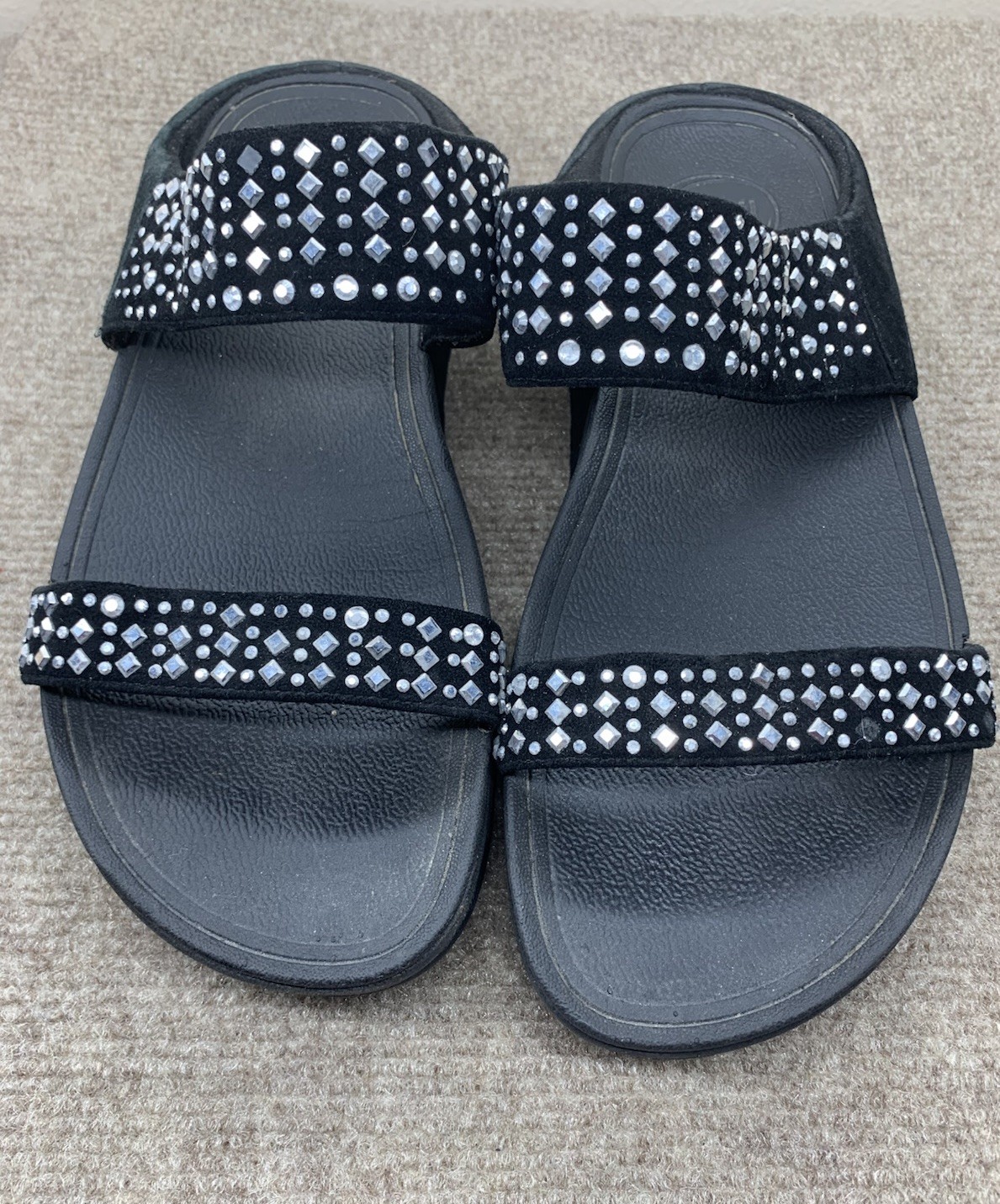 FitFlop LuLu Studded Wedge Sandals Womens Size 8 Black