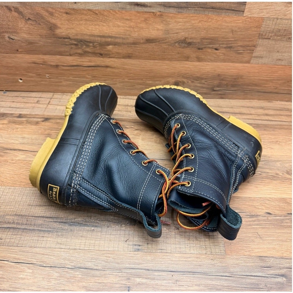 LL Bean women size 6 Black Duck Boots with Tan Trim and Laces