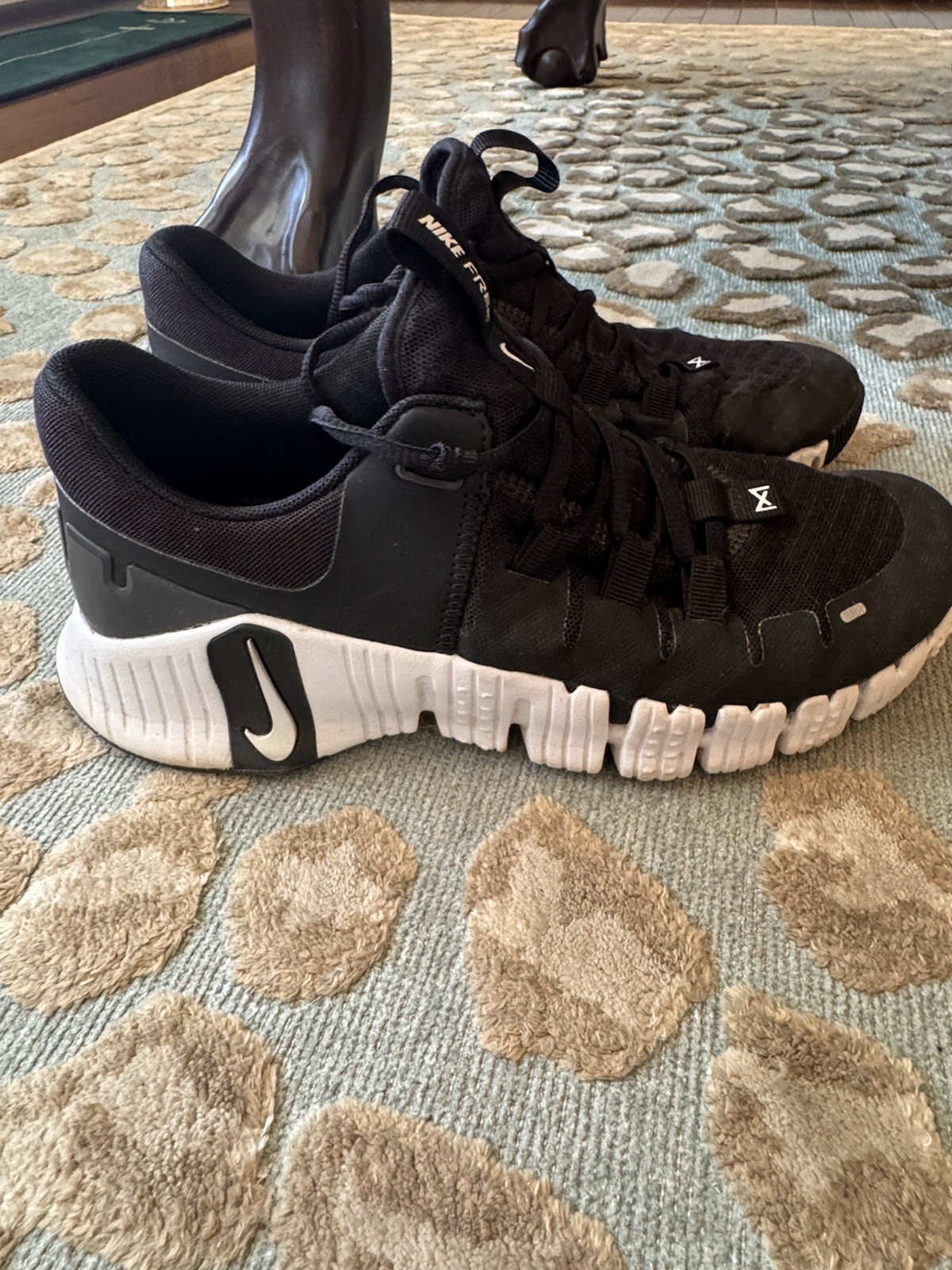 Nike Womens Free Metcon 5 ‘Black White’ DV3950 001 Size 7