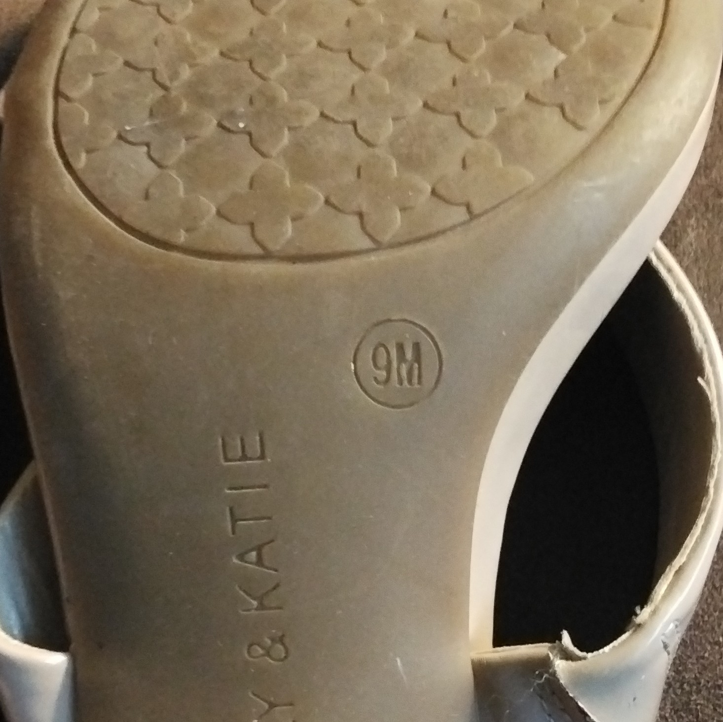 Kelly & Katie Women’s Beige Leather Slide Sandals Strappy Slip-On US 9