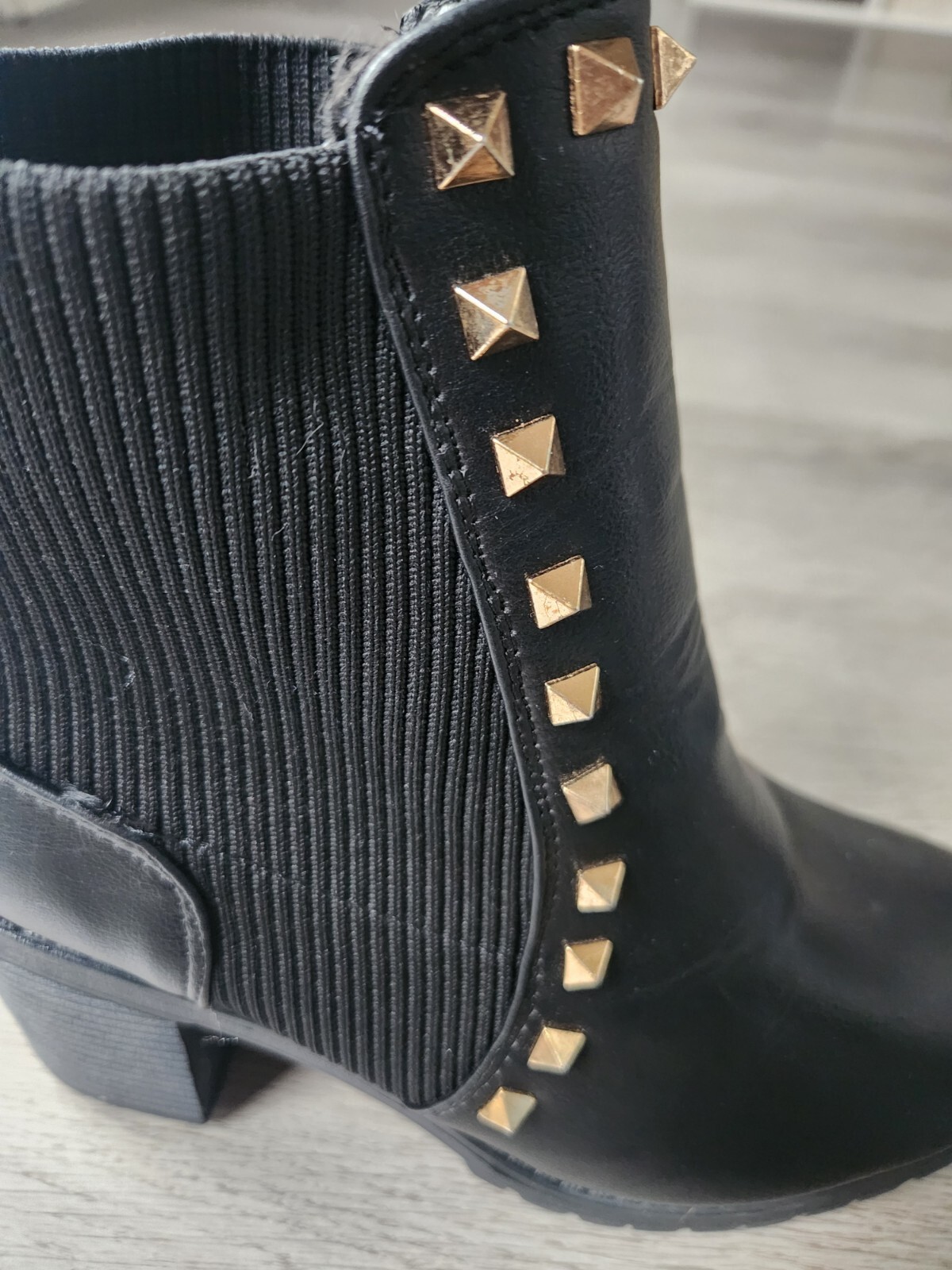 Olivia + Kate Ryder black slip on chunky ankle booties 90s punk goth grunge 8.5