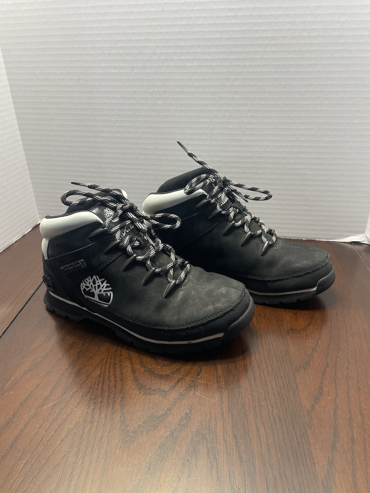 Timberland Euro Sprint Mid Hiker Boot A1R39 Women’s Size 8 Black White Trim