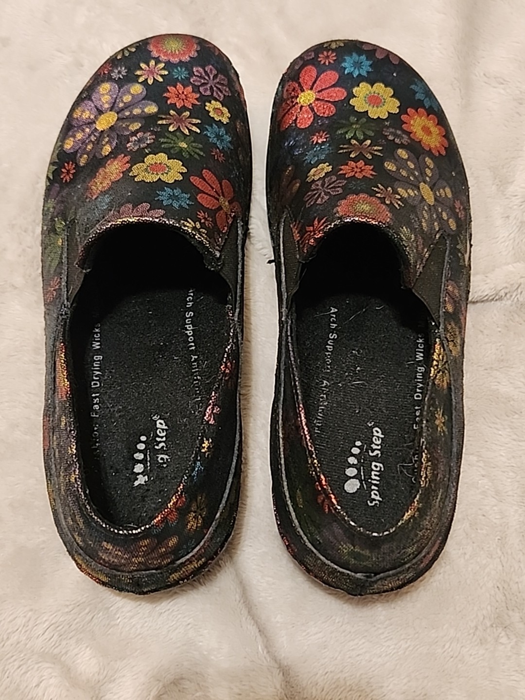 Spring Step Manila Flower Power Black Floral Leather Clogs Size 8.5M Woman’s VGC
