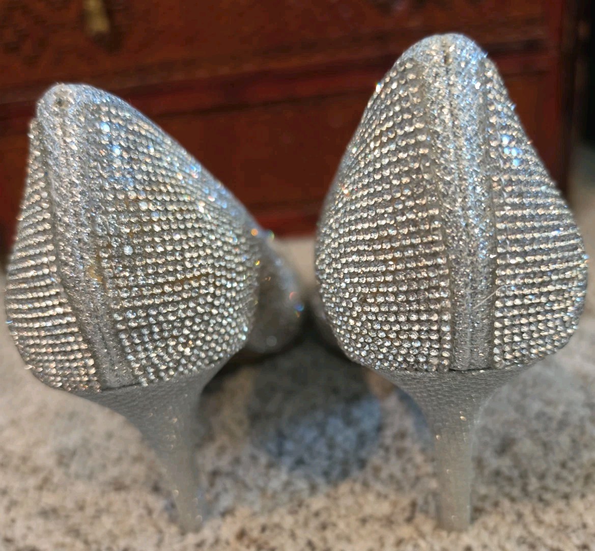 INC Zitah22 Pump Shoes 7M Pearl Gold Rhinestones Pointed Toe 3.25″ HeelsStiletto