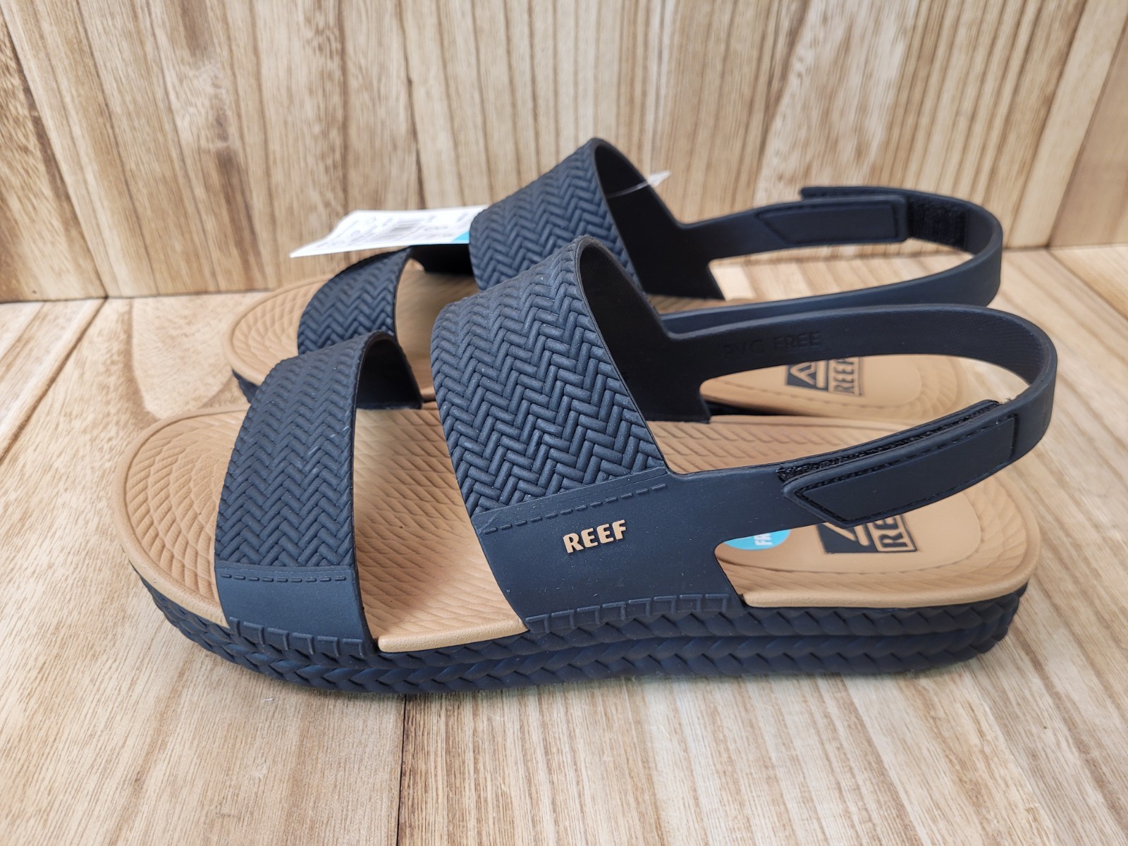 Reef Womens Water Vista Black Tan Size 8 NEW WITH TAGS
