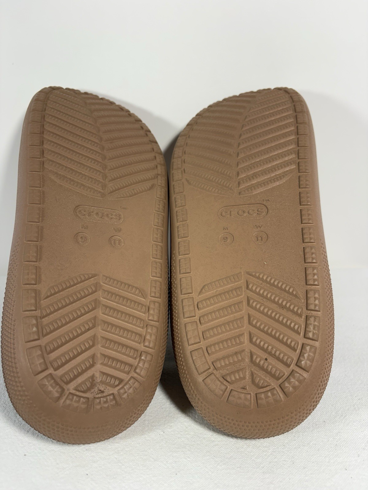 Unisex Crocs Milk Chocolate/Brown Vegan Suede Moc Size 9 Men/11 Women