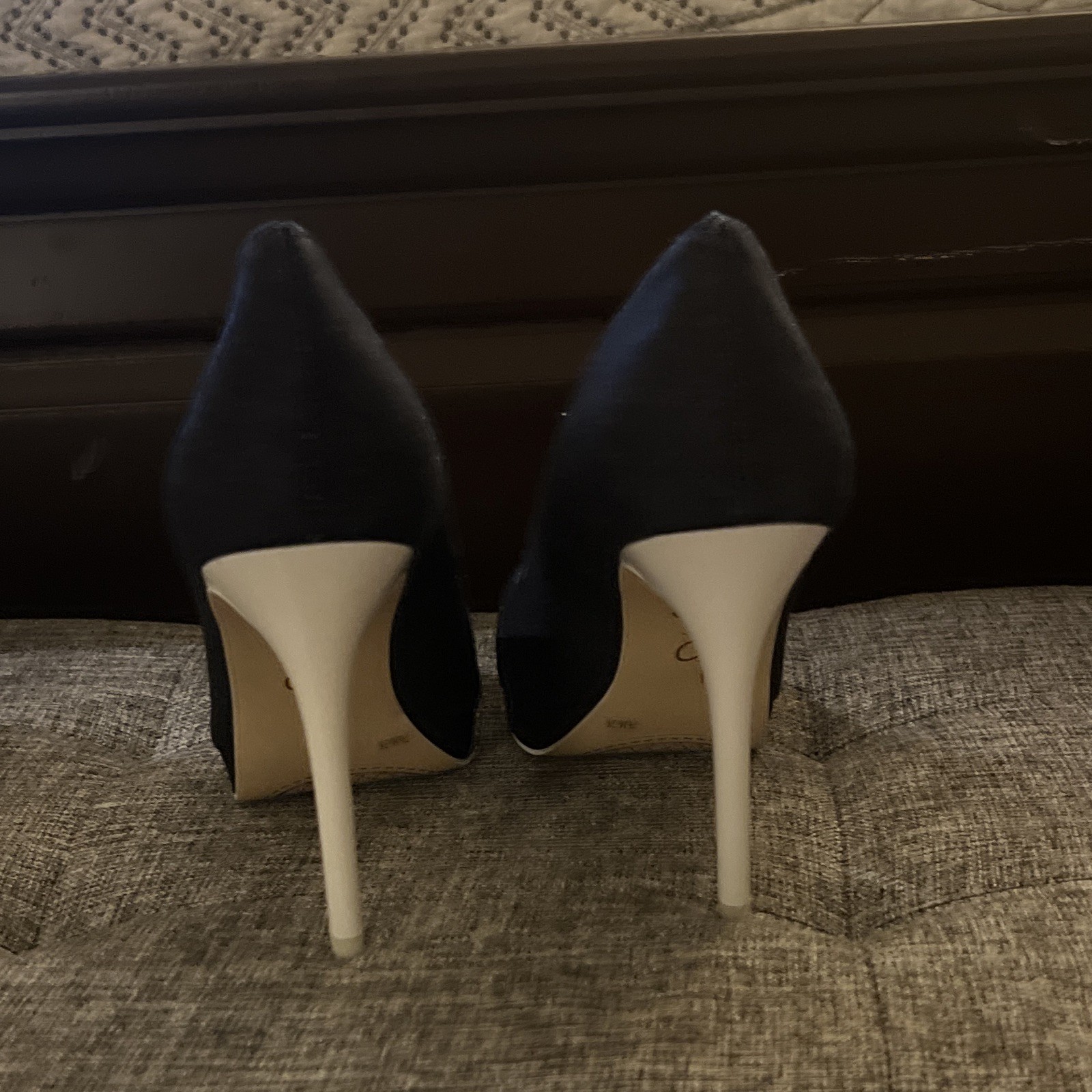Jessica Simpson Black/White Pointed Toe Stiletto Slip-On Pumps 7.5 New Defects