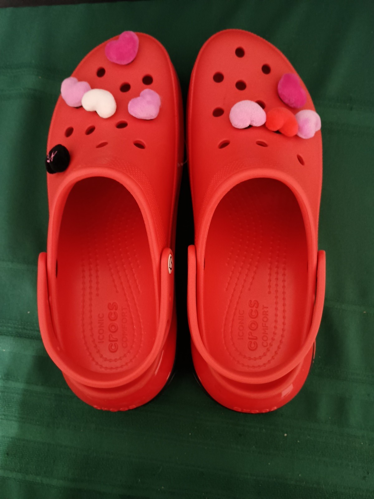 Limited Edition Karol G Red Flamboyant Crocs Mens 12 Missing Heart NW Drag Queen