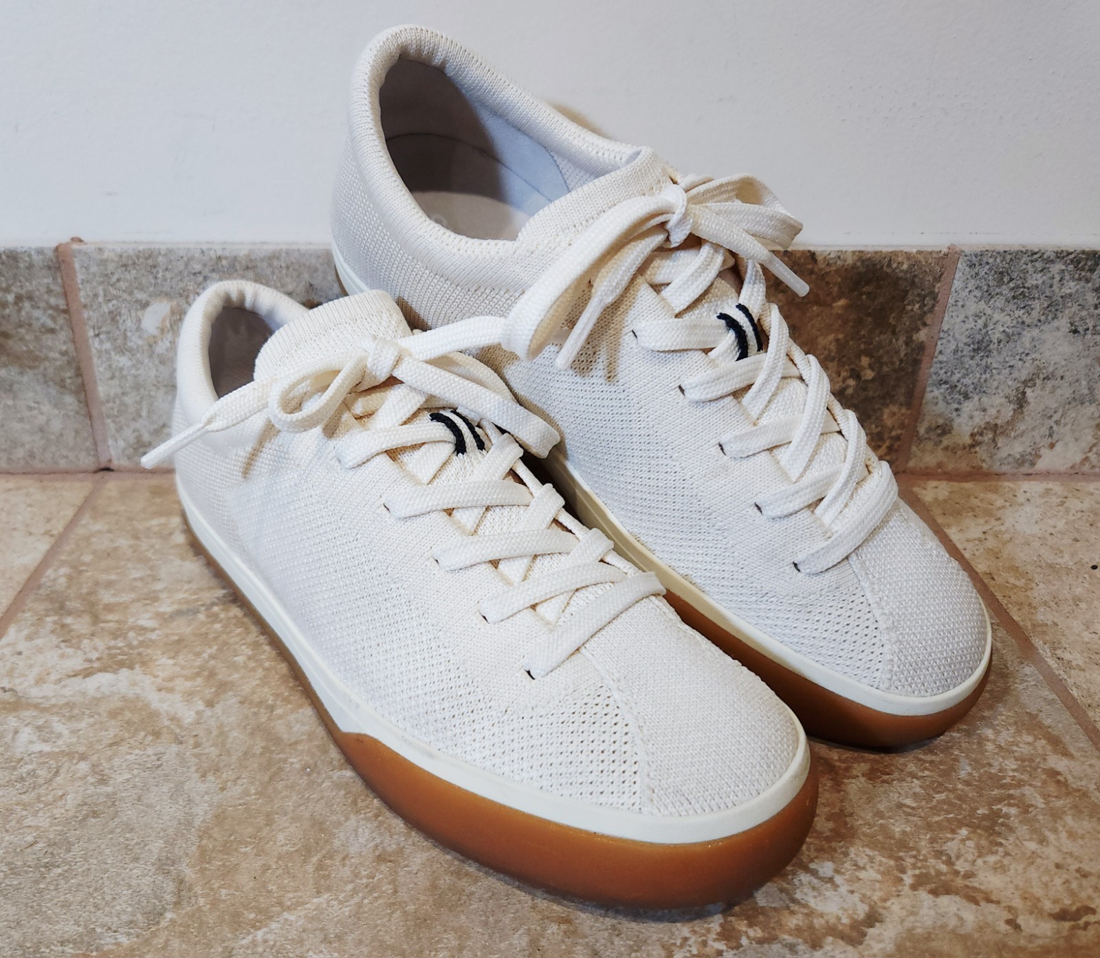 Rothy’s The Lace Up Sneaker Womens Casual Shoes Ivory White Knit Fabric 7 EUC VG