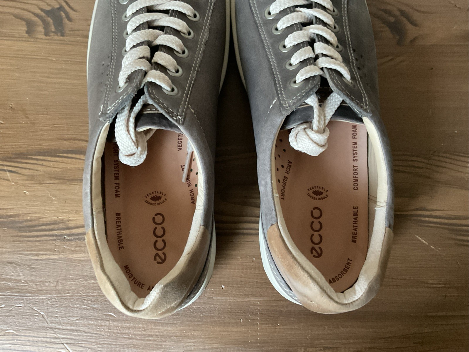 Ecco Soft Sneakers Walking Shoes Gray Leather Lace Up Women’s EU 40/US 9-9.5