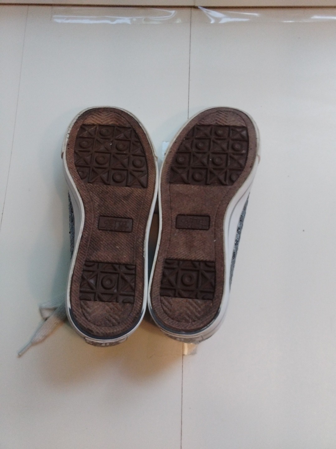 gotta flurt shoes Size 38 Or 7.5s Low Tops