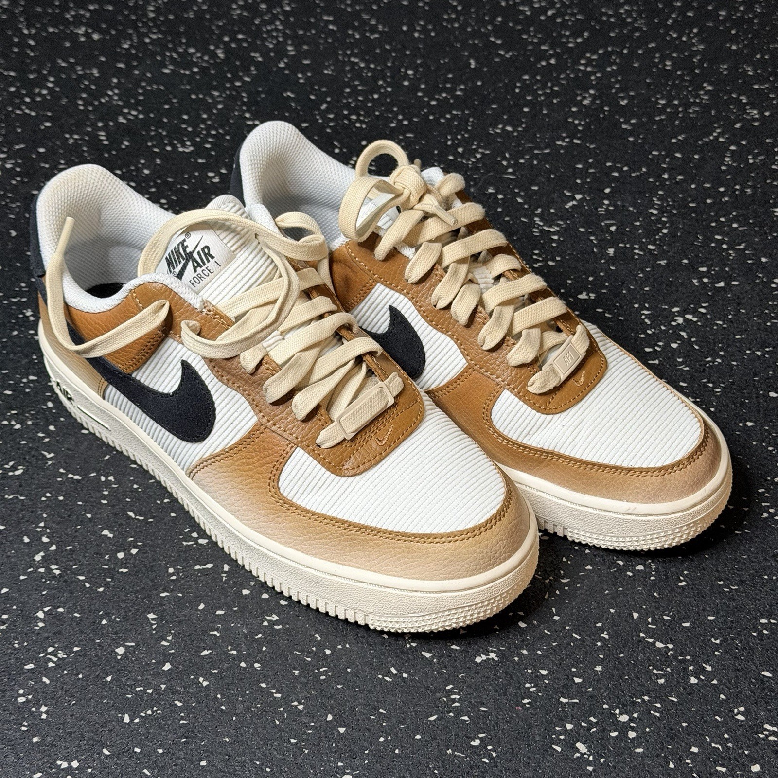 NIKE Womens Air Force 1 Low ’07 Ale Brown Sanddrift Sneakers Size 8.5