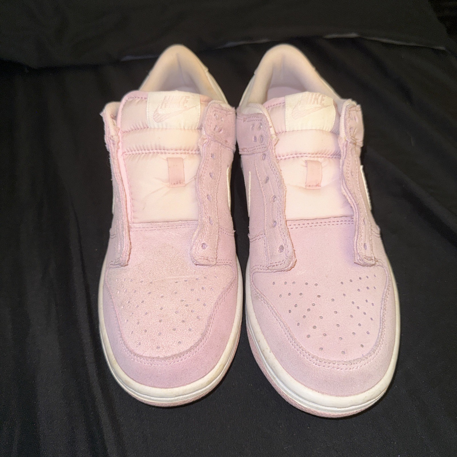 Nike Women’s Pink Sneakers Size 7