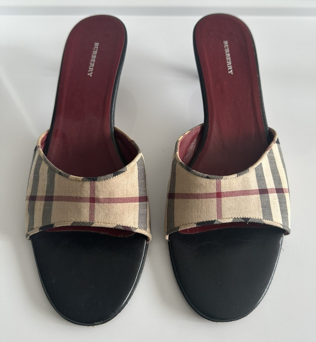 Burberry Made In Italy Nova Check Slide Shoes 39/8~8.5