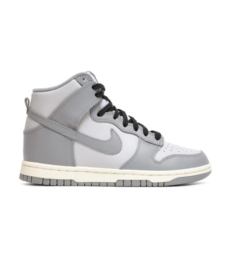 Nike Dunk High Aged Grey Grey Fog Sail Women’s Sneakers Size 6 DD1869-001