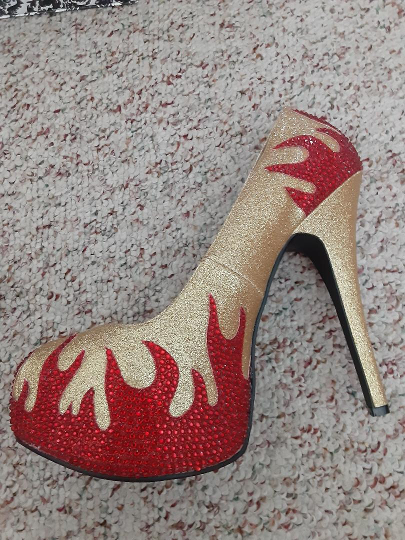 Vintage platform heels size 11 Trash & Vaudevlle St. Marks Place circa 1991