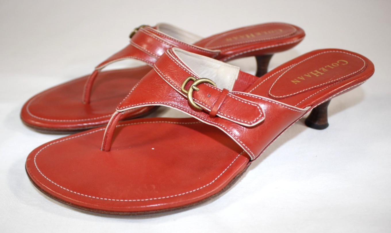 Vintage Cole Haan Shoes Women’s 7.5 B Slide Thong Kitten Heel Leather Brazil Red
