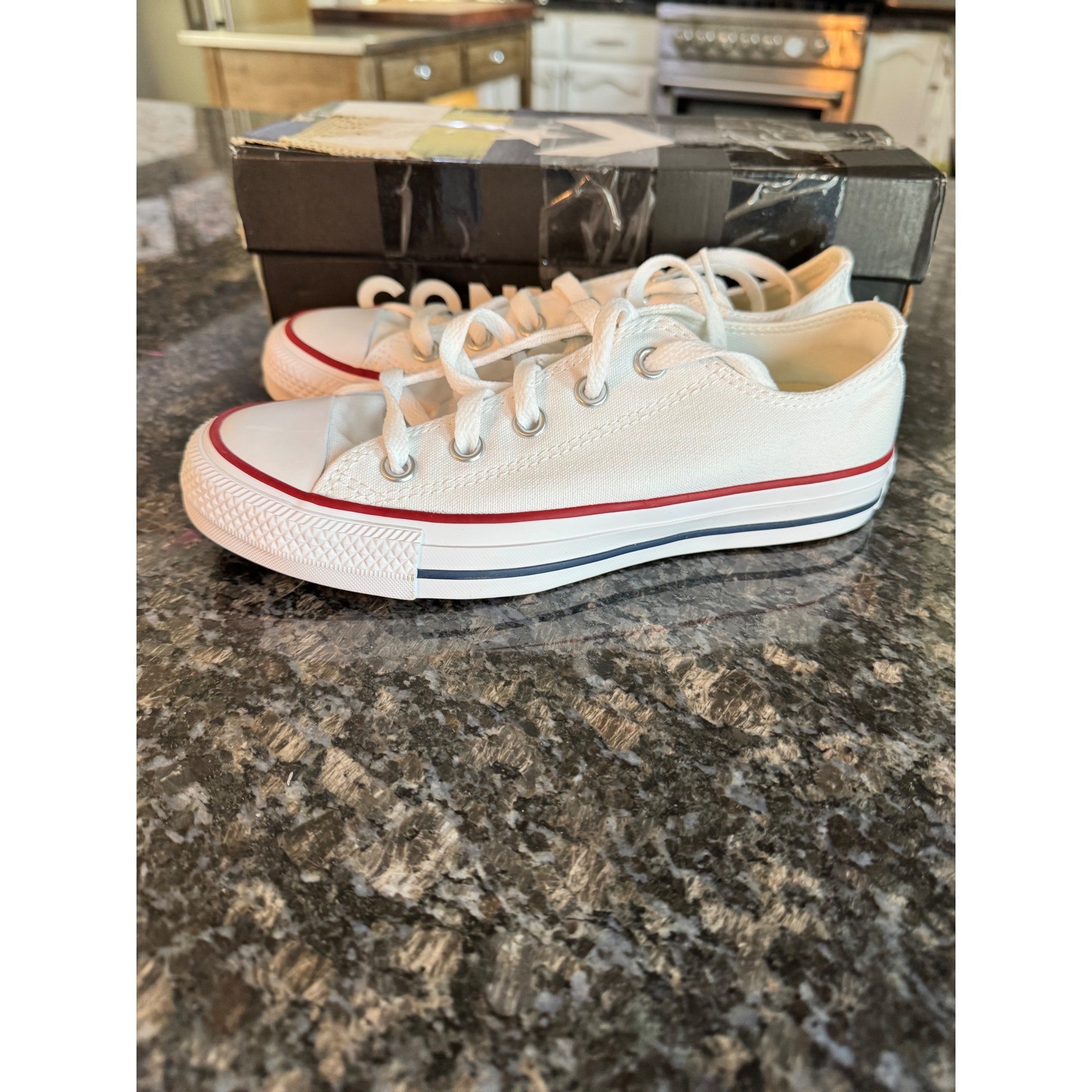 Converse All Star Ox Optical White Canvas Low Top Sneakers W7652 Mens 4 Womens 6