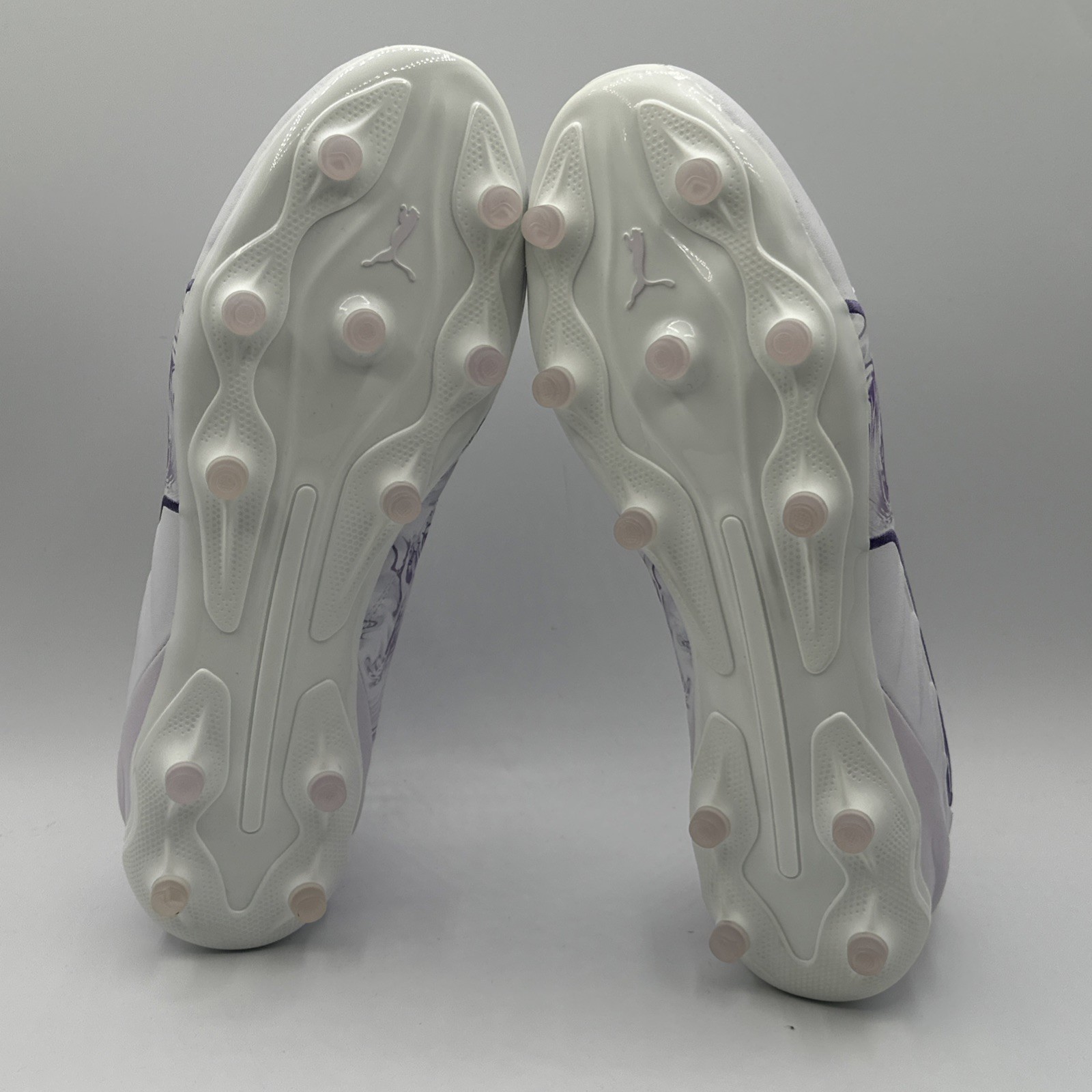PUMA King Pro Brilliance Firm Ground Soccer Cleats Womens White Shoe 11.5