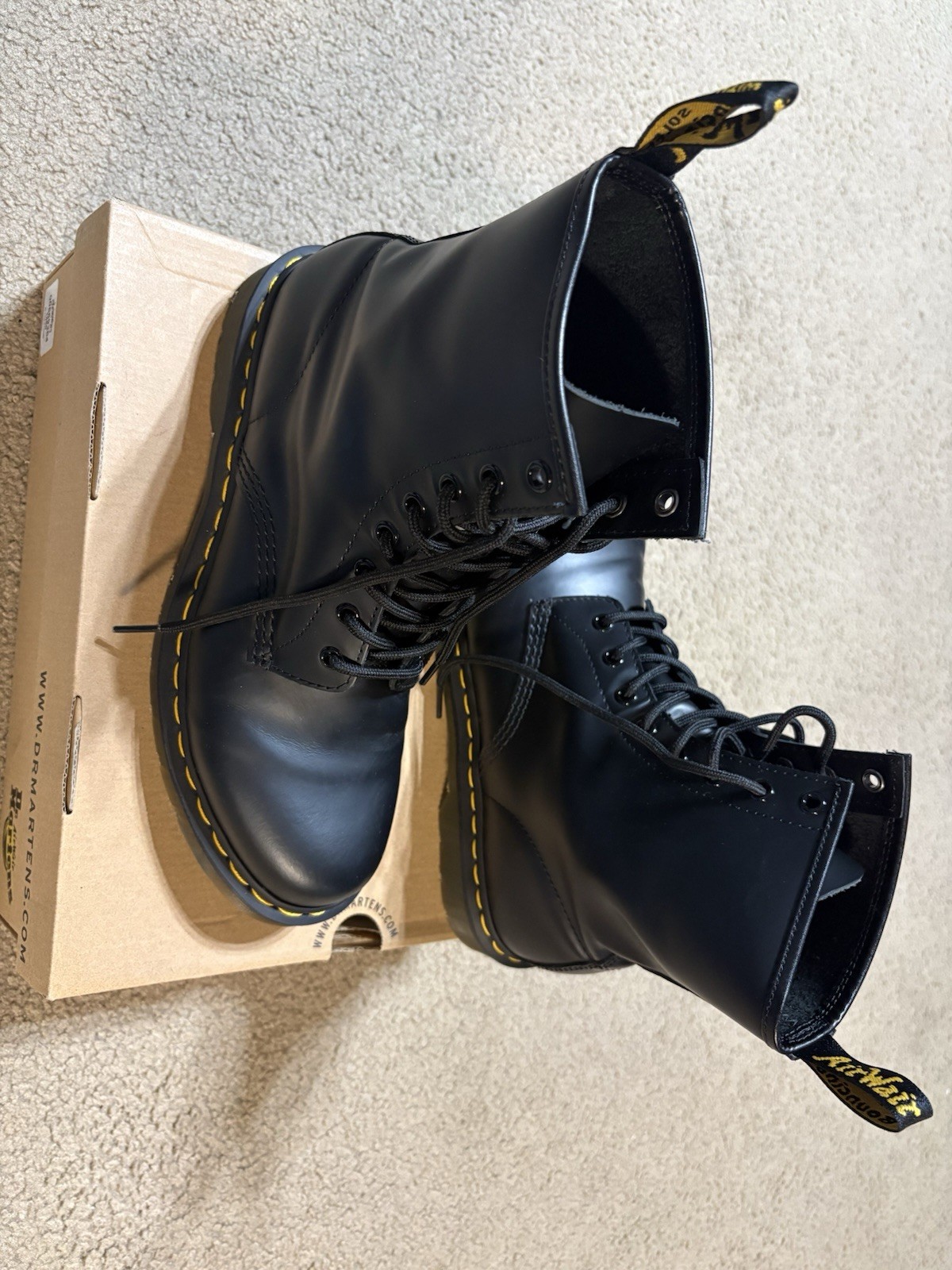 Dr. Martens Black Smooth Leather Combat Ankle Boots Lace-Up US 11 EU 43