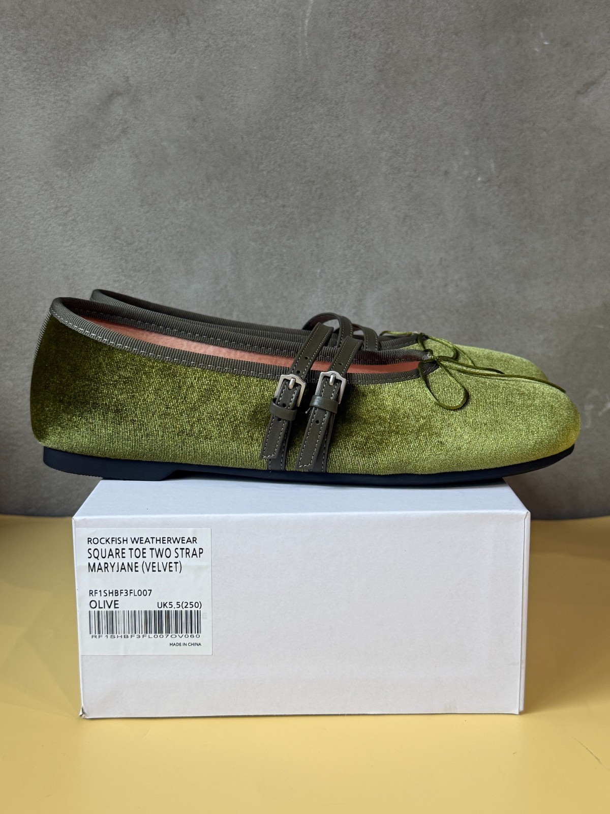 Rockfish Weatherwear Square Toe Two Strap Mary Janes Velvet Lifestyle Shoes NWT