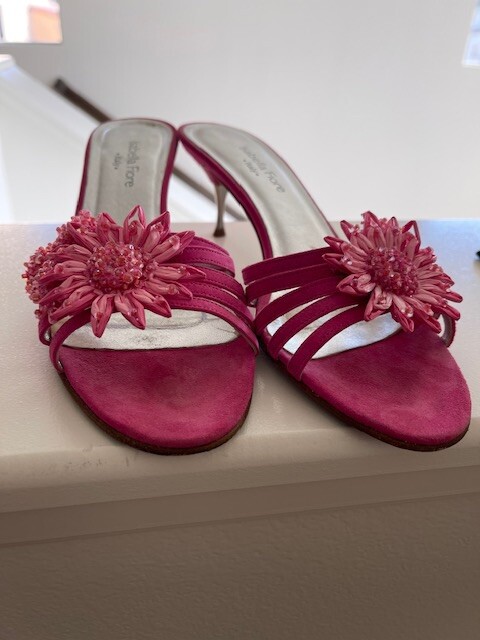 Isabella Fiore Dakota Pink Suede Open Toe Heel – Size 8 EXCELLENT $275 Retail