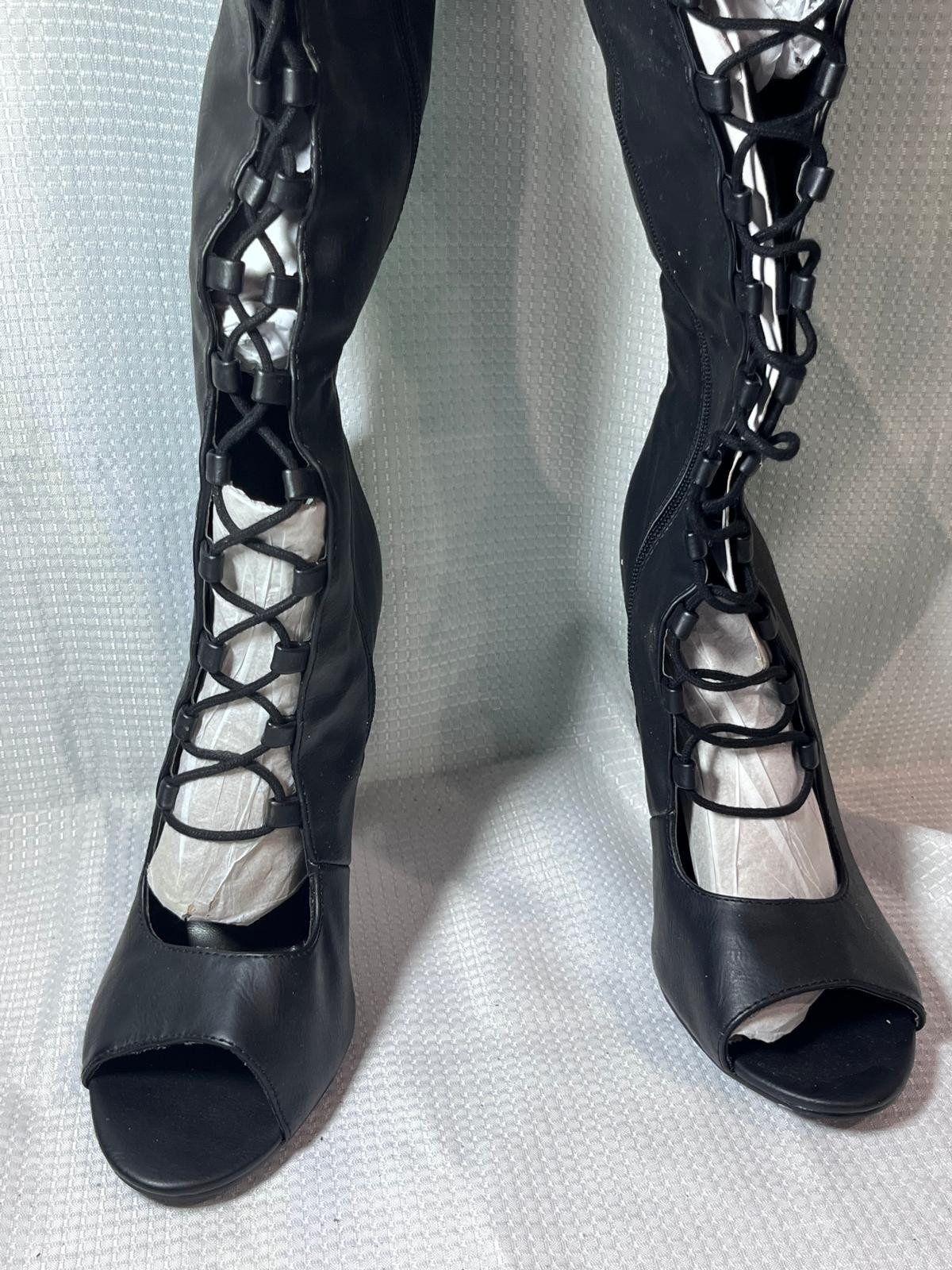 Vince Camuto Plum Purple Suede Caged Strappy Stiletto Heels Sandals