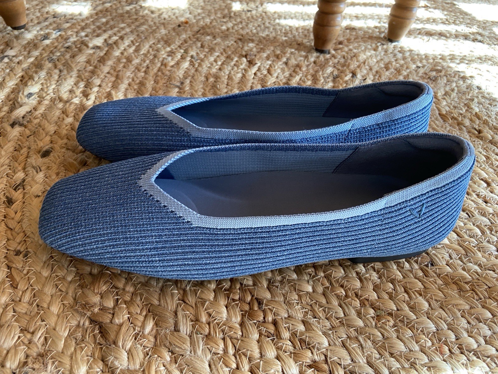 VIVAIA Margot Square-Toe V-Cut Knitted Flats Shoes Denim Blue Size 40