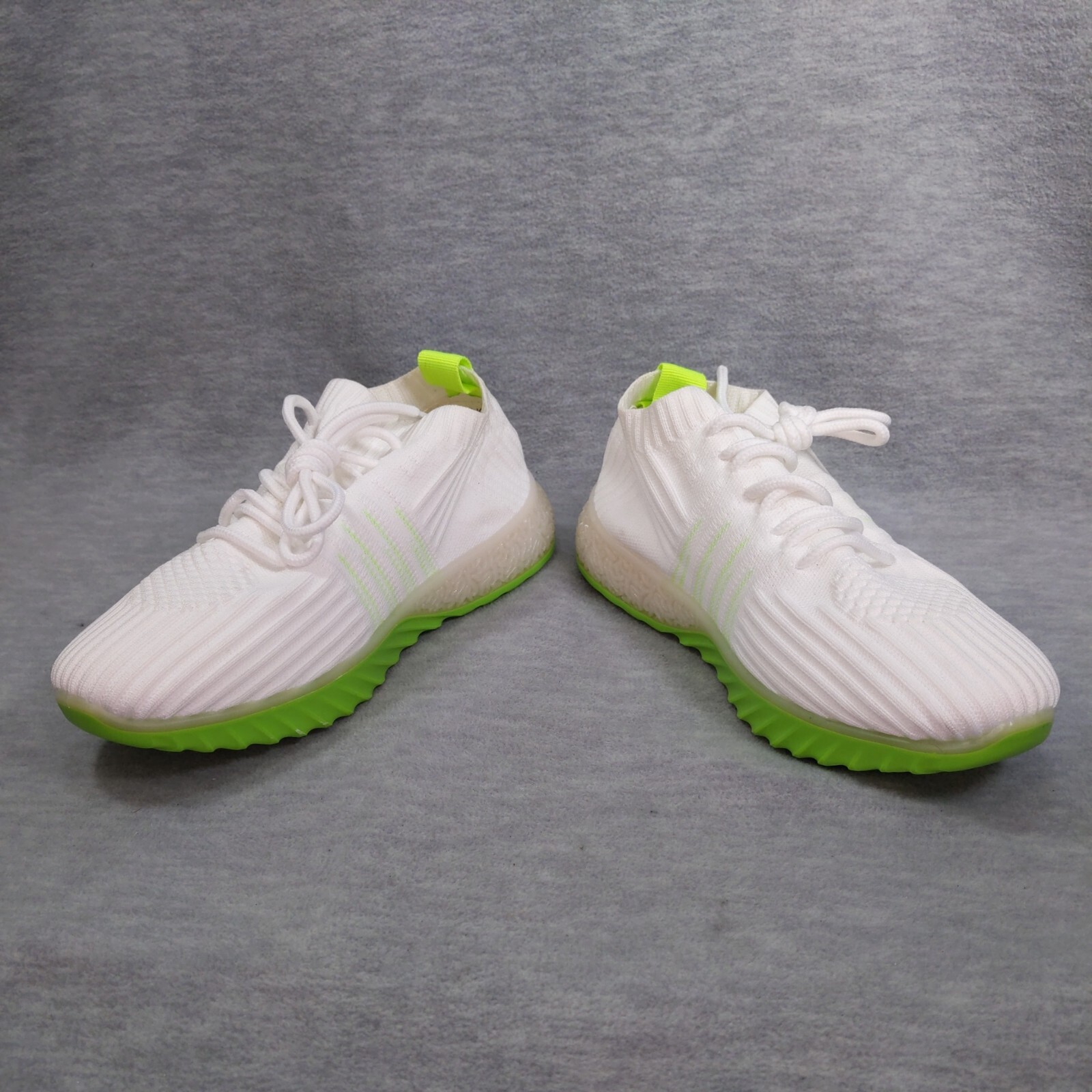 Danskin Positive Women’s Size 5.5 Light Comfort Sneakers White Neon Green Shoes