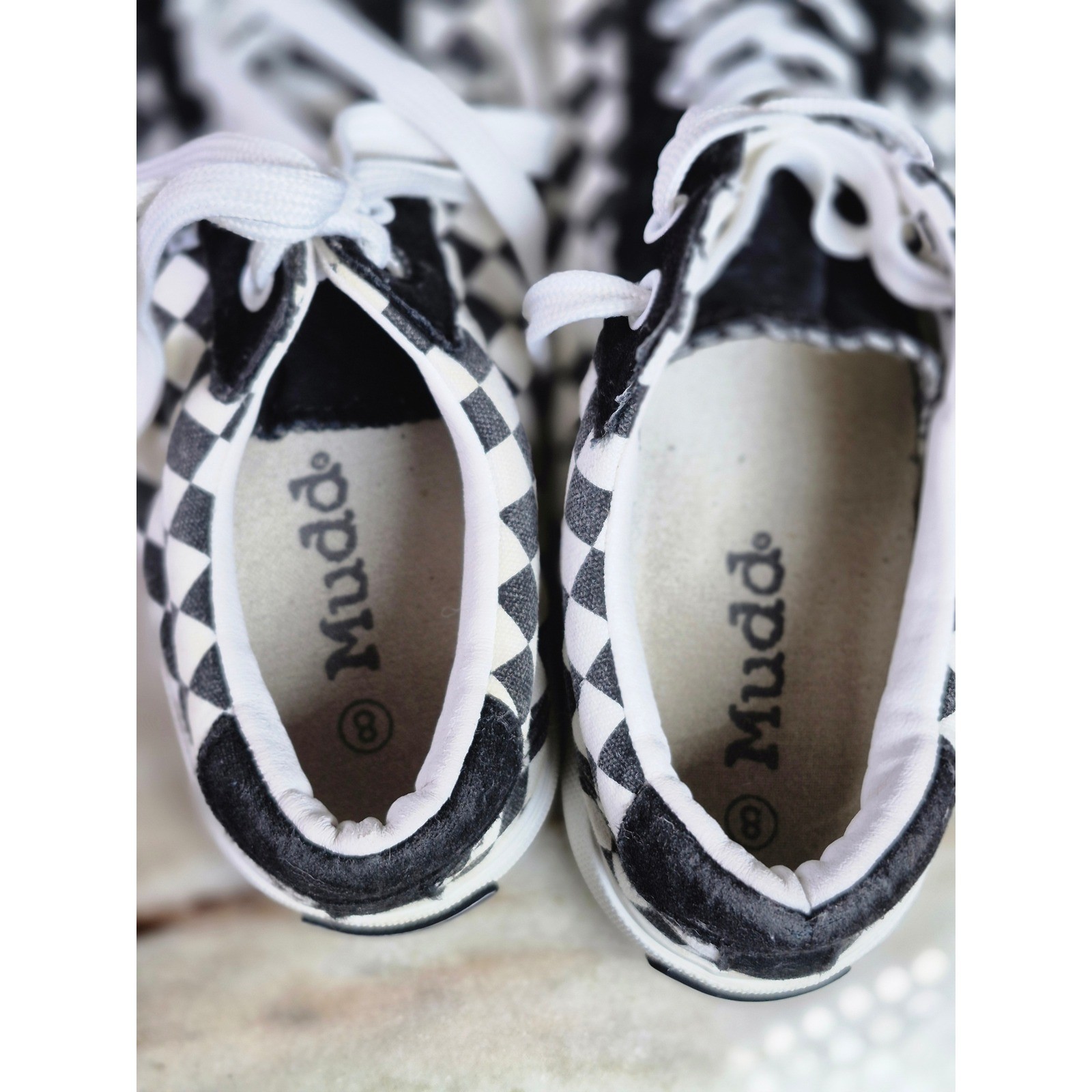 Mudd Poppy-04L Black White Checkerboard Canvas Low Top Sneakers Womens 8