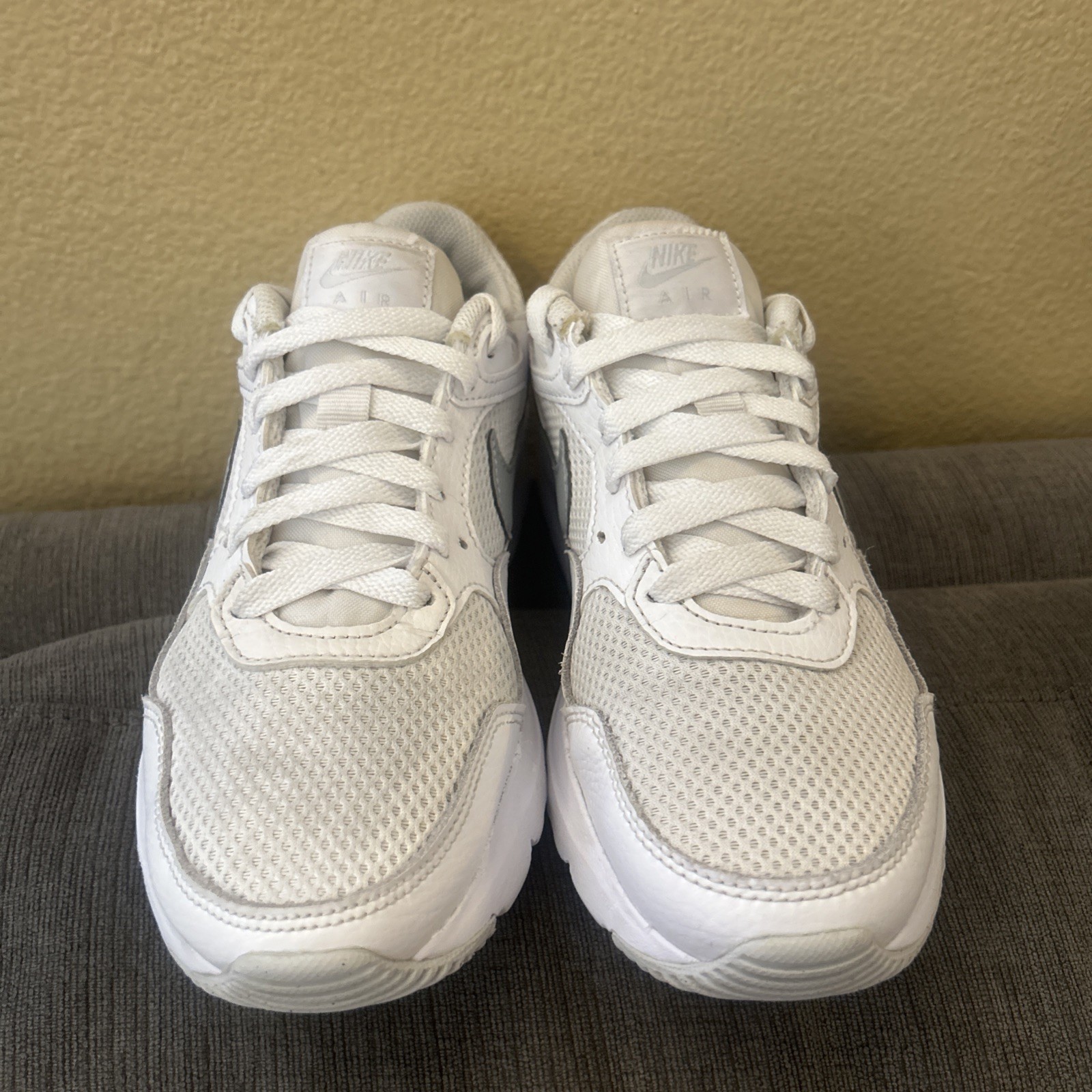 Nike Air Max SC Women’s Sneaker CW4554-100 US Size 6.5 White / Metallic Platinum