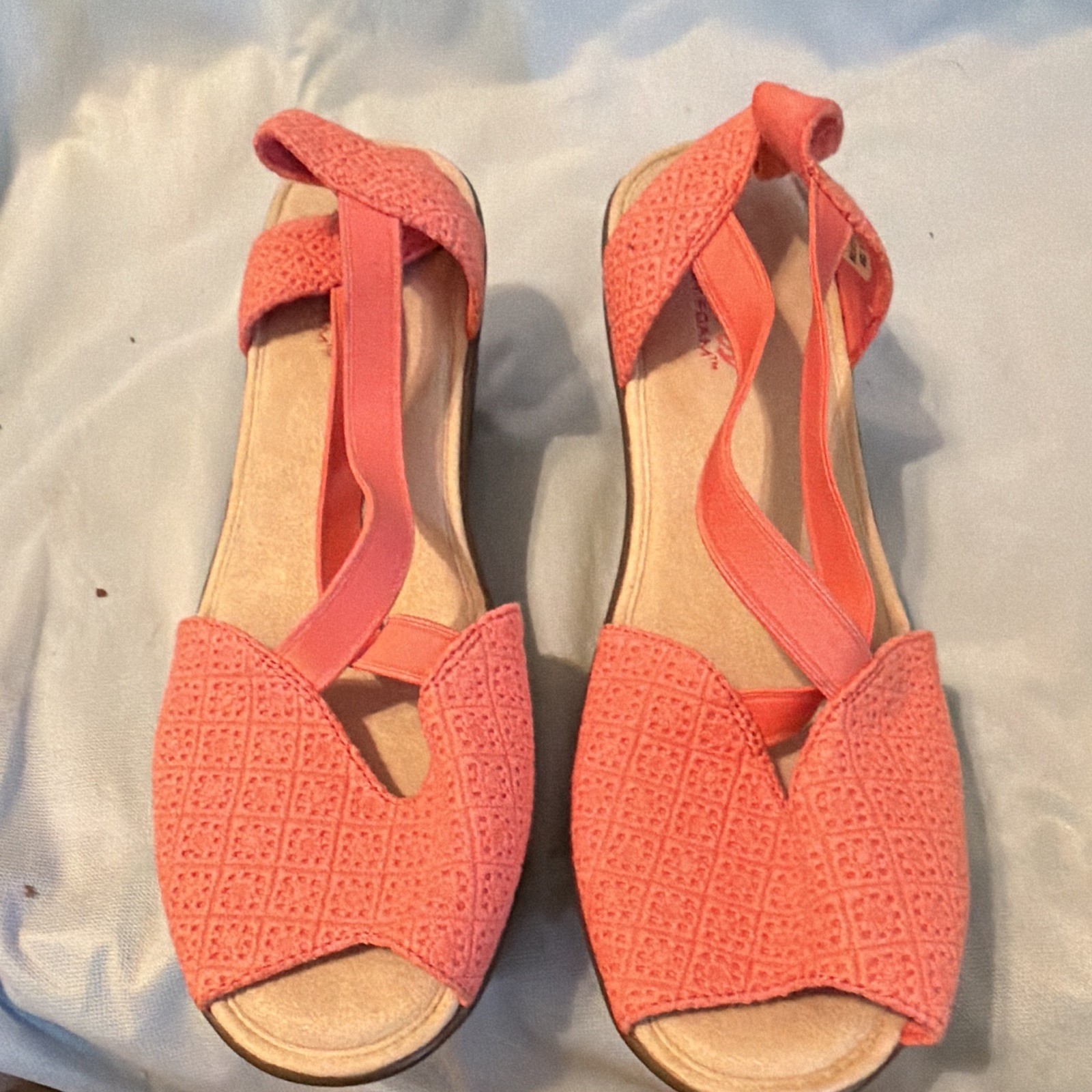 Skechers Pink Textured Strappy Wedge Slip-On Sandals Women’s US 11 Rubber