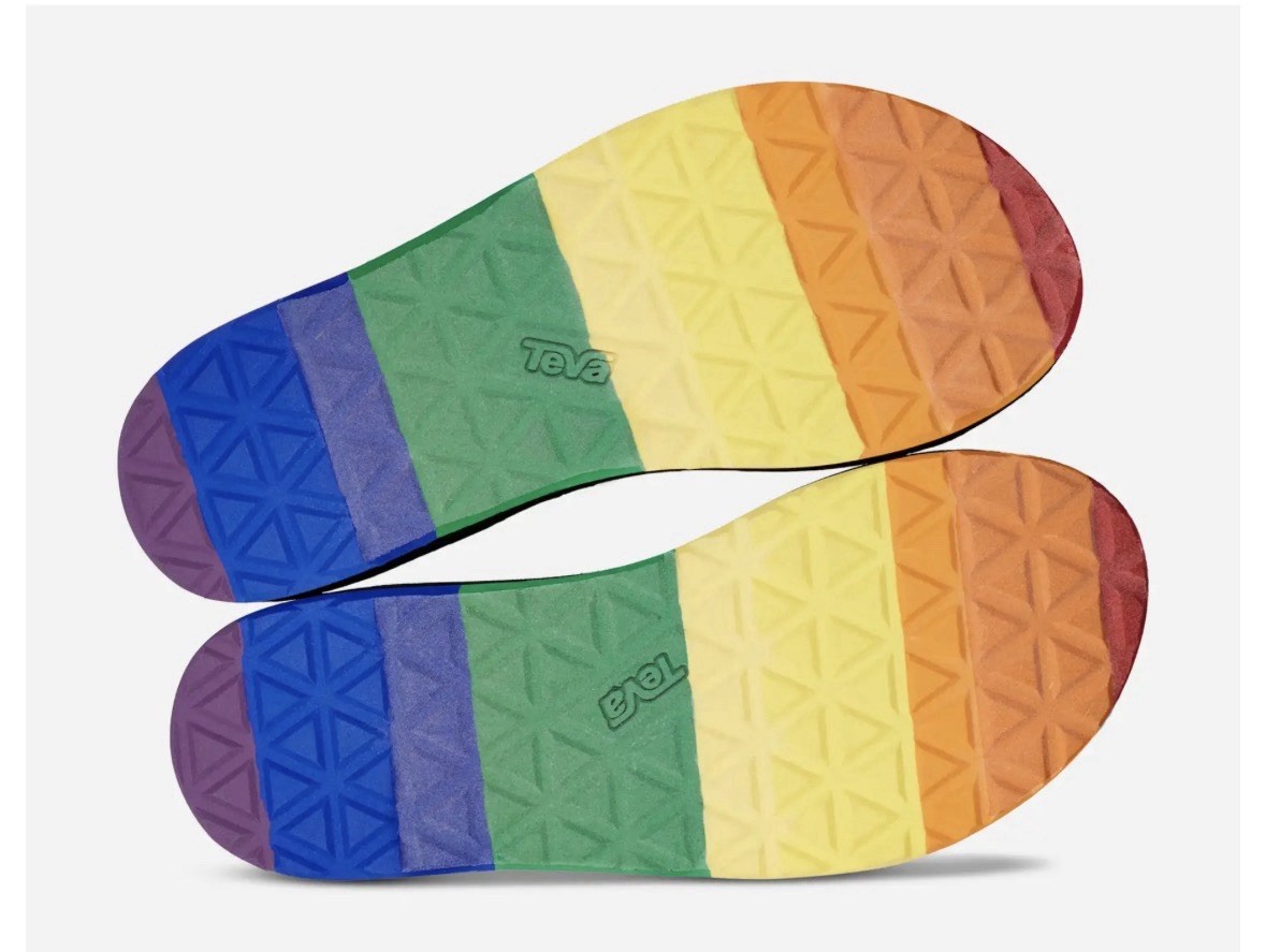 TEVA 1122011 Womens Sz 9 Midform Universal Pride Metallic Rainbow Sandals