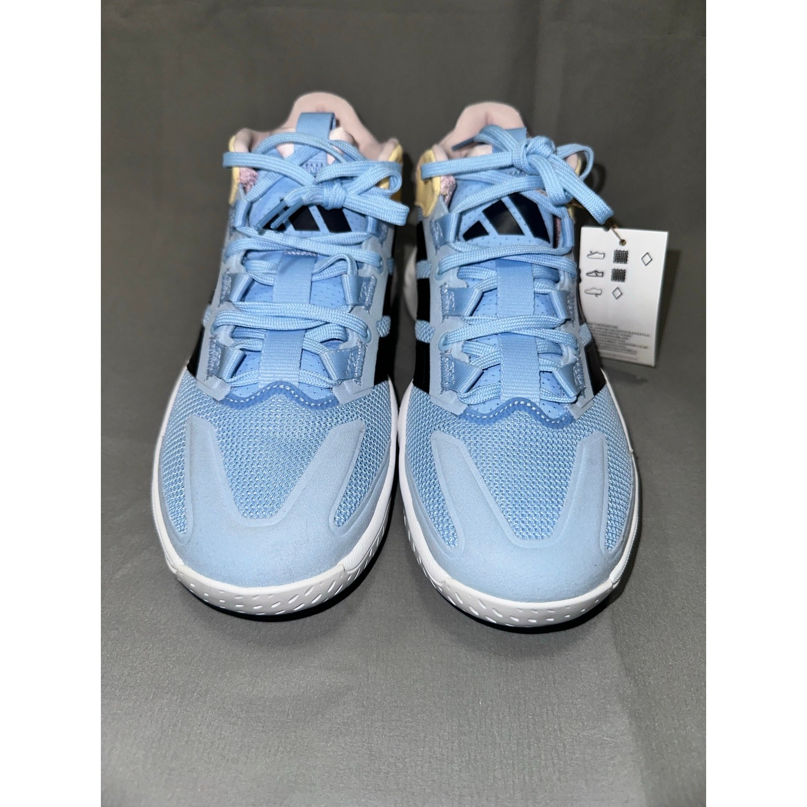 Adidas Court Stabil Volleyball Handball Women’s Shoese New 7.5 W