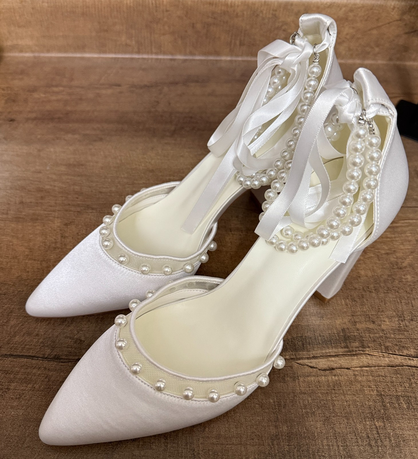 Wedding Heels Ivory White Pearls & Bow 3.3″ Block Heel Ankle Strap Bridal Size 8