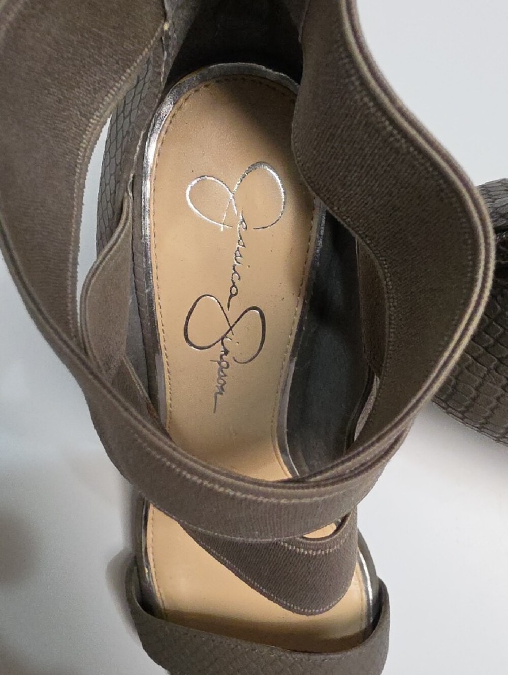 Jessica Simpson Maddalo Elastic Strappy Wedge Open-Toe Sandals-Taupe – Size 8.5