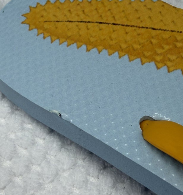 Beachcomber: blue & yellow flip flop starfish size 8