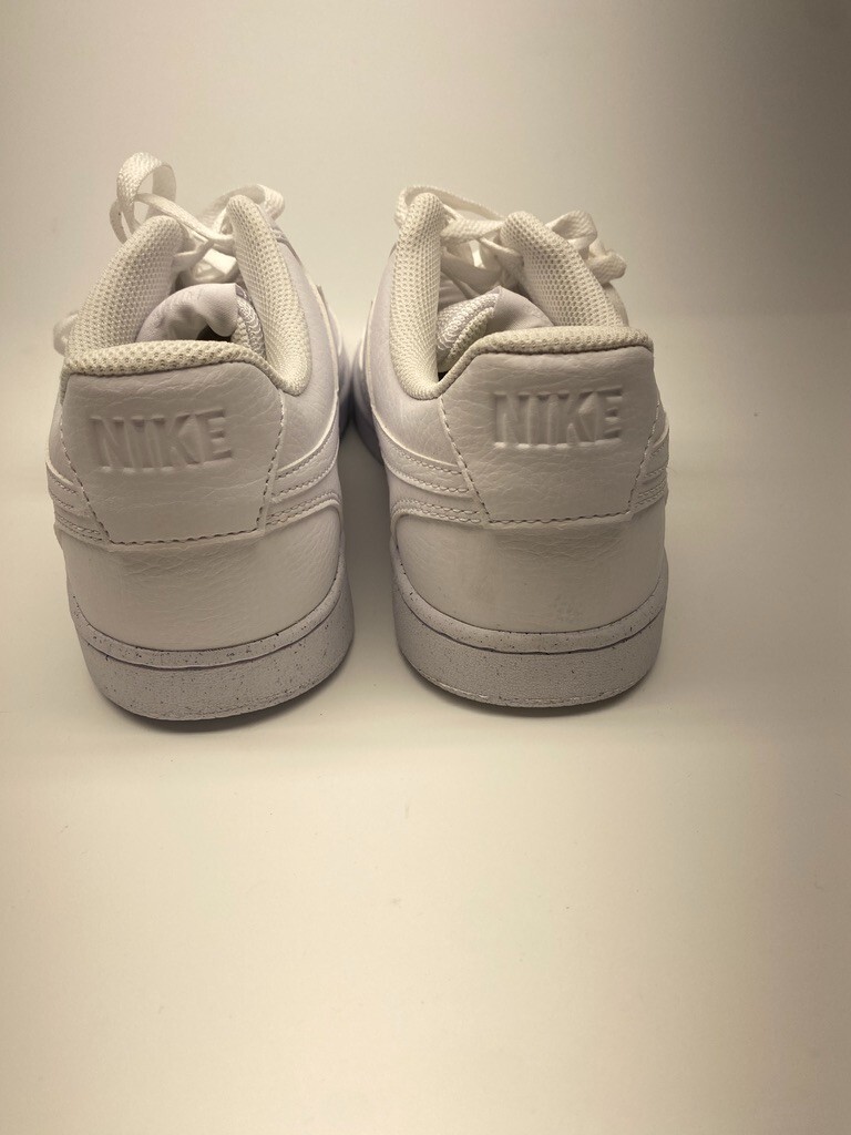 Nike Womens Court Vision Low NN Triple White Sneaker Sz 10