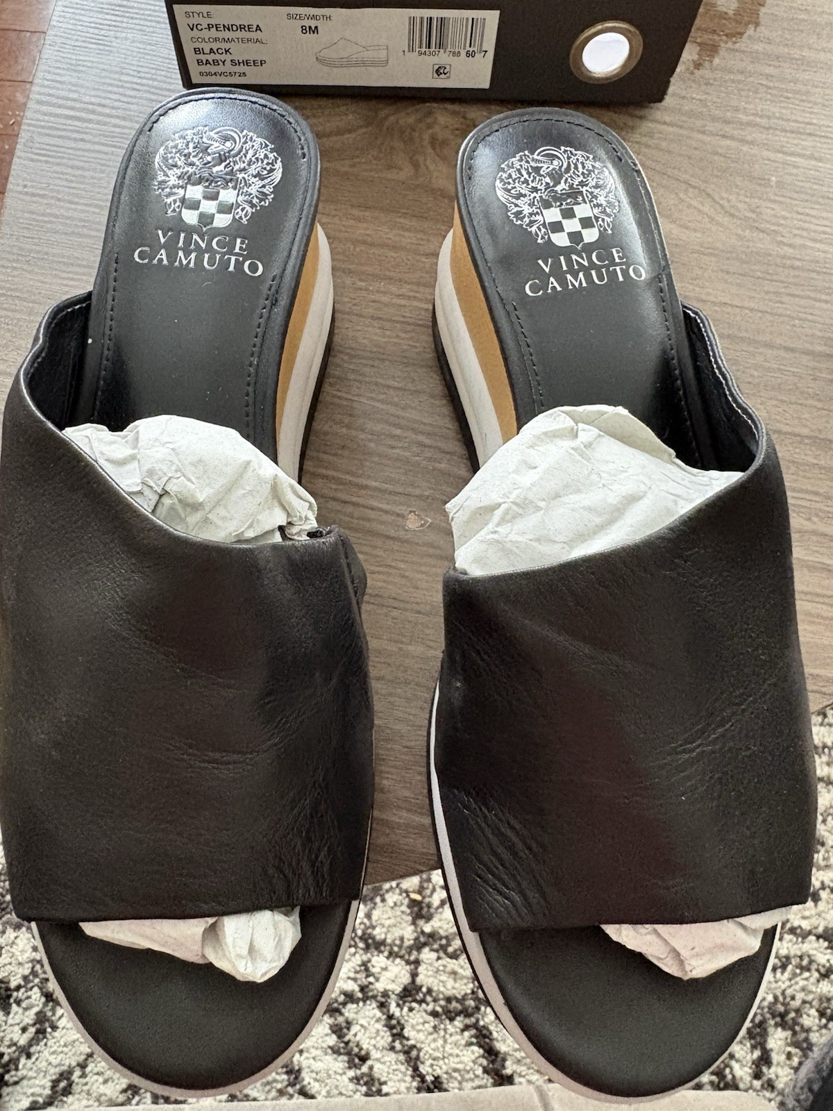 Vince Camuto