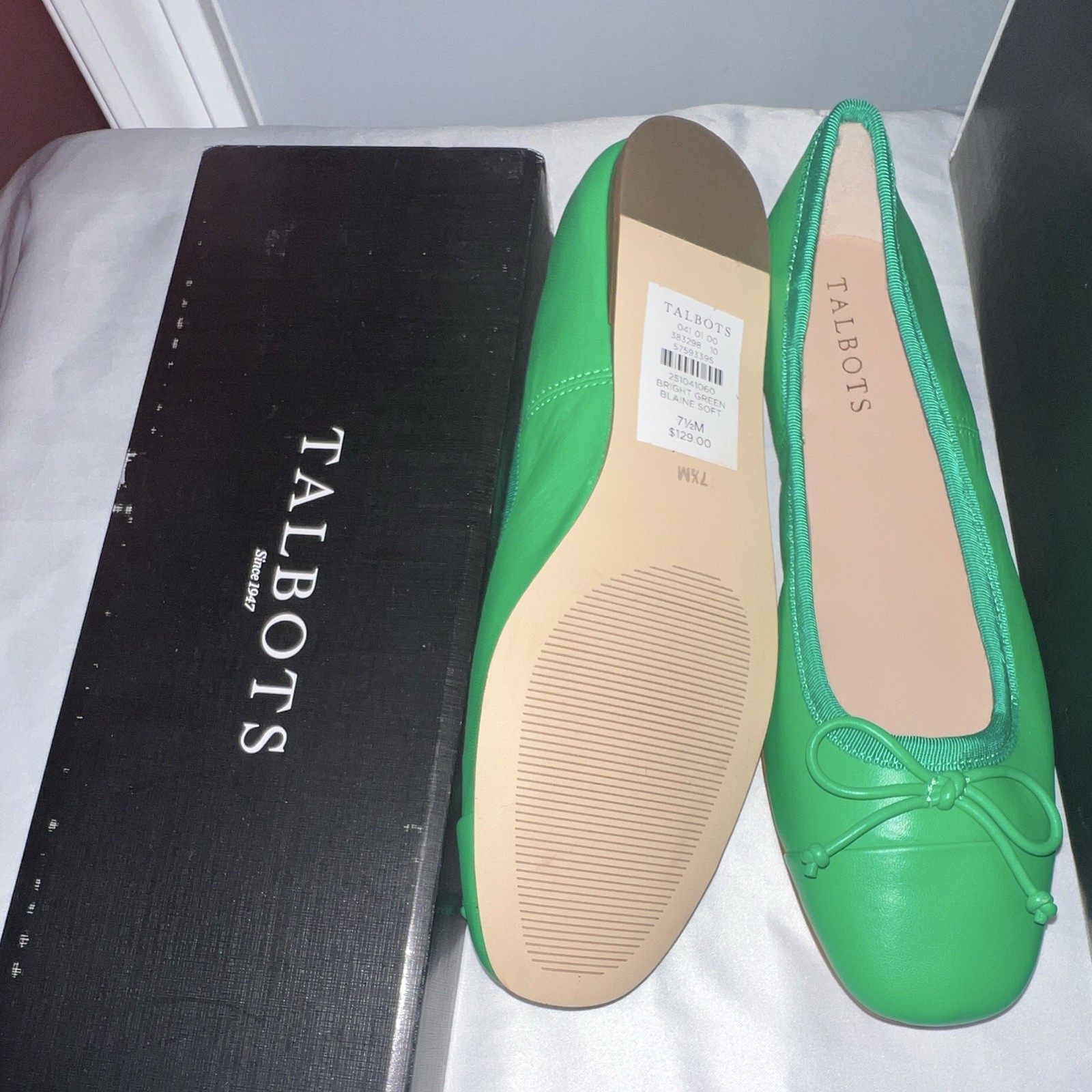 Talbots Women’s Green Leather Ballet Flats Slip-On Round Toe Bow US 7.5 NIB