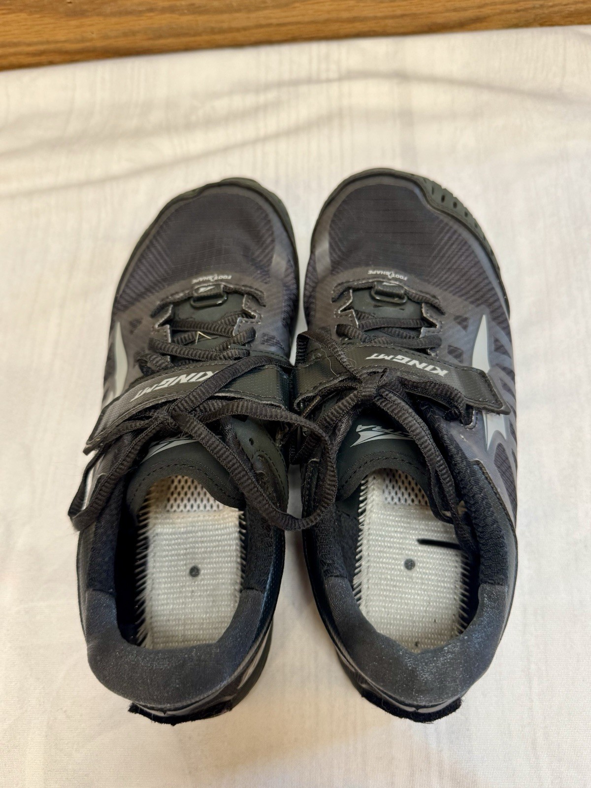 Altra Women’s Ego King MT Black Trail Running Hiking Outdoor Shoes Size 9