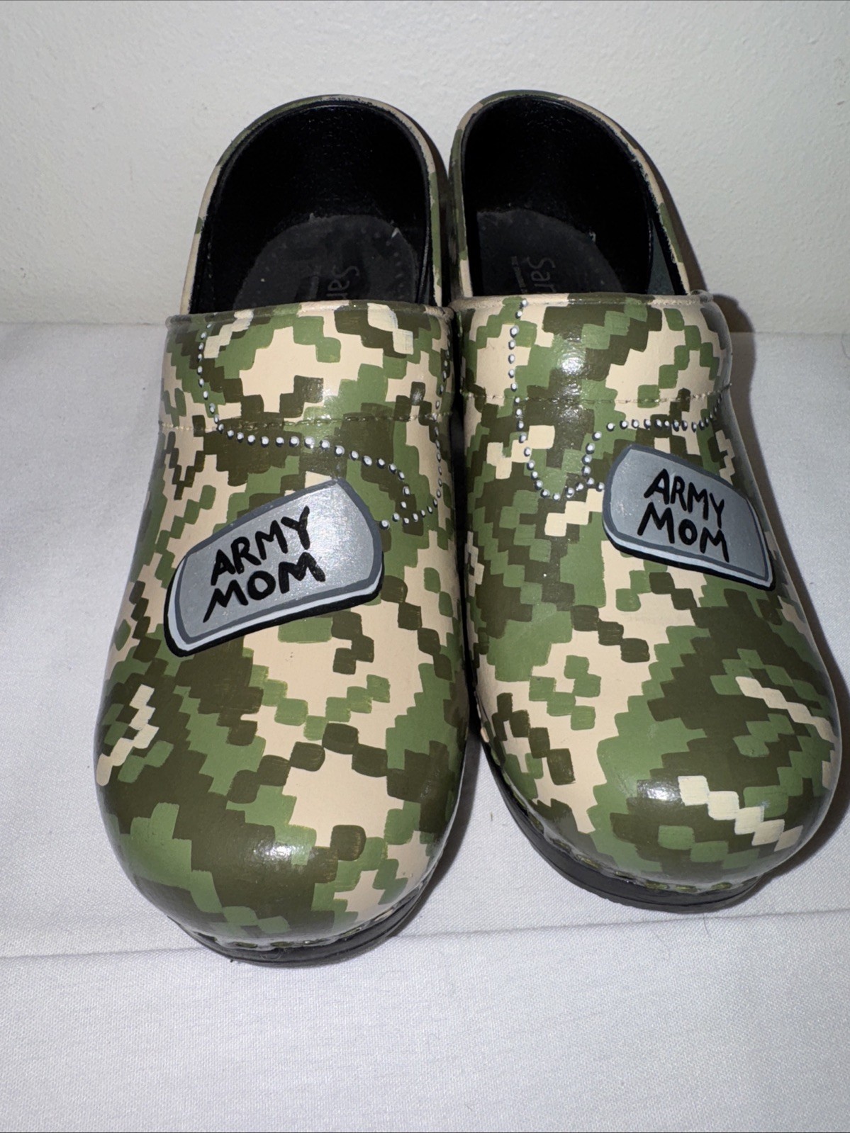 Sanita Clogs Army Mom Dog Tags Camo Size 8 Custom Signed Original Danish Clog