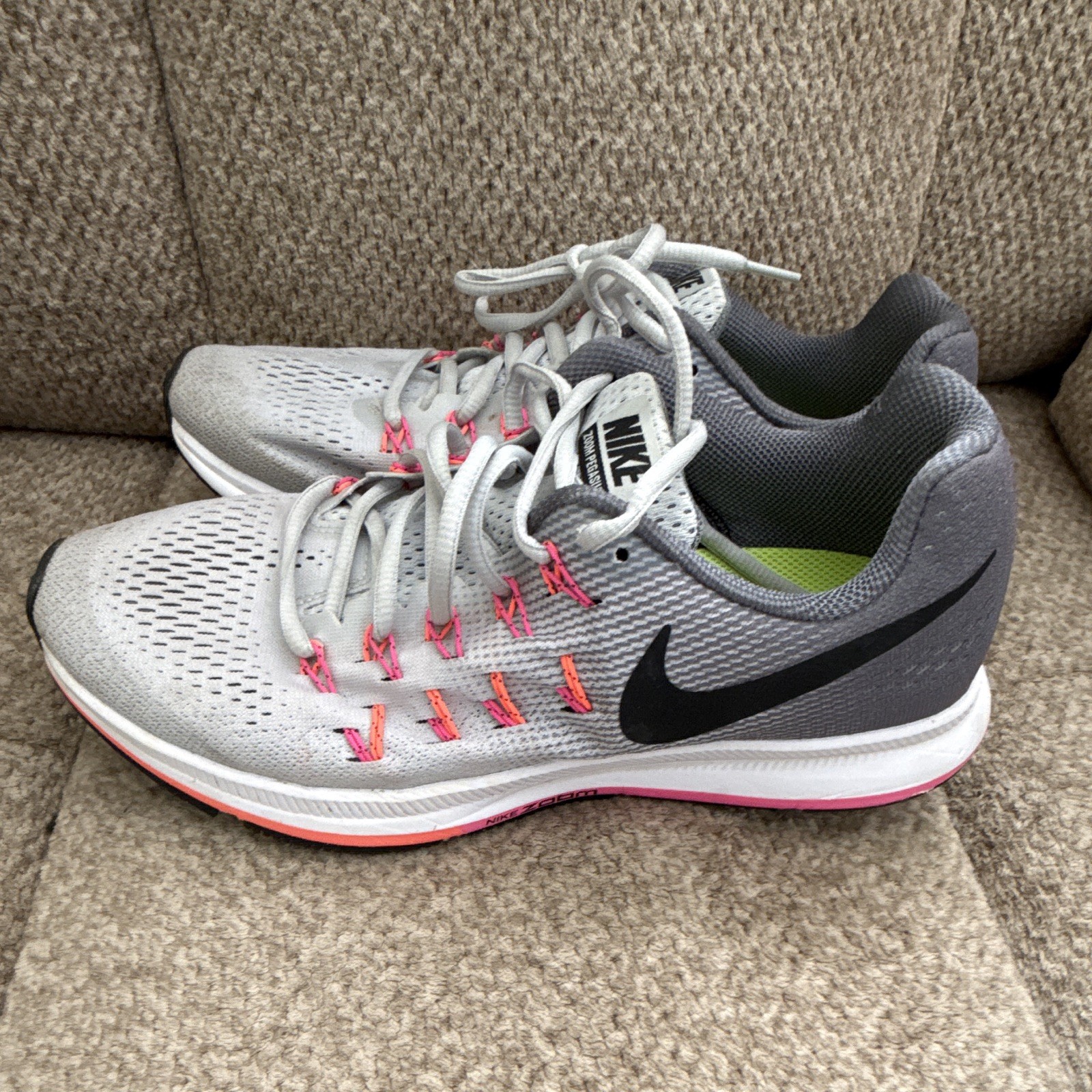 Nike Air Zoom Pegasus 33 Women’s Running Shoes Breathable Mesh Gray Pink Black