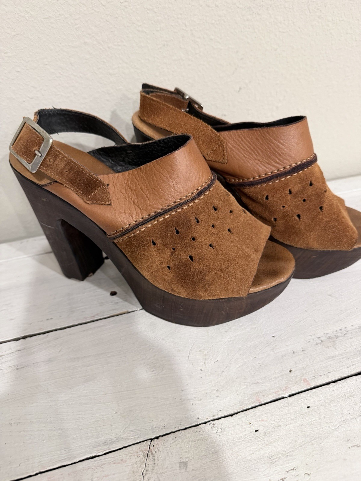 Charles David Women’s