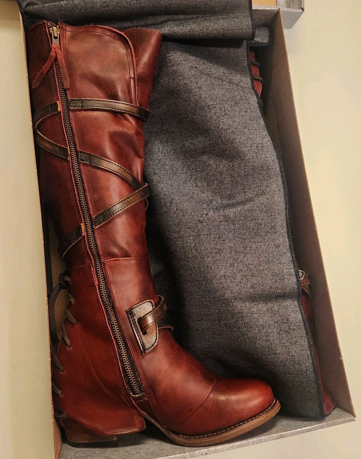 Freebird by Steven CASSIUS Wine Multi Distressed Tall Leather Boots • Sz 8 NIB