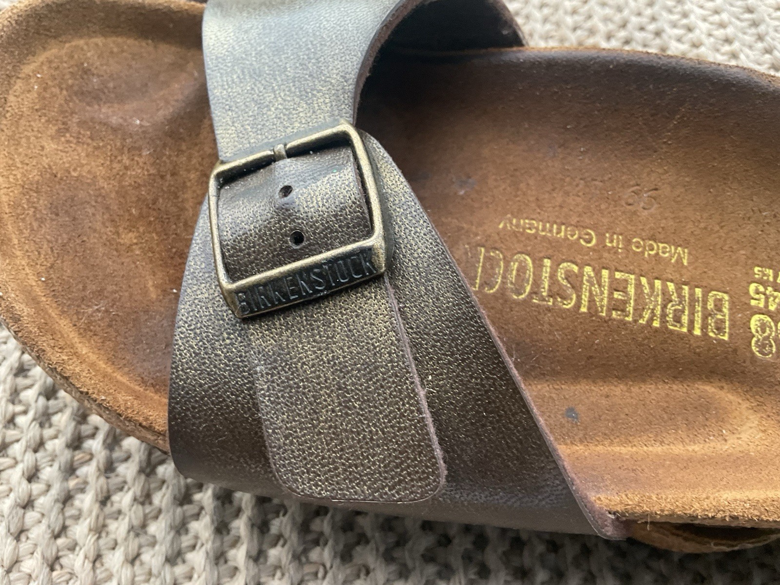 BIRKENSTOCK Wmn MADRID Single Strap Slide SANDALS Orig Buckle Aged Brown-38 (7)