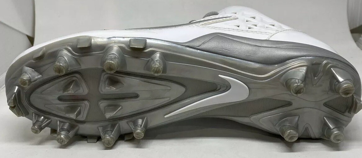 Nike Speedlax 4 (GS) Youth Cleat White/Metallic Silver Size 5.5 Y